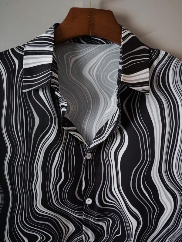 Camisa con estampado de mármol. Talla XL - Imagen 3