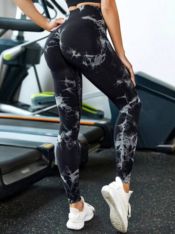 Mallas deportivas verde con tinte, efecto push up. Unitalla - Imagen 3
