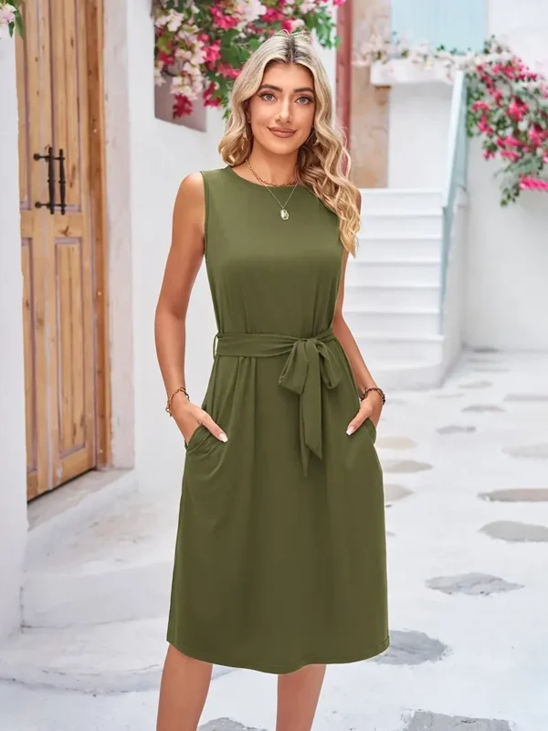 Vestido de tanque con cintura ajustada y dobladillo dividido, con bolsillos, sin mangas, de cuello redondo. Talla XXL