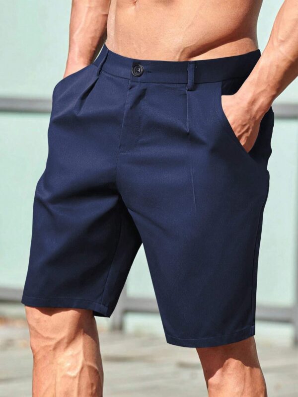 Bermuda azul con bolsillos inclinados. Talla M